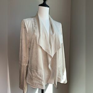 NWT Max Studio Medium Cream Waterfall Blazer